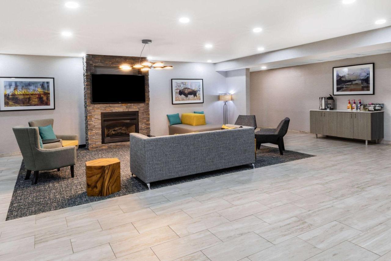 La Quinta Inn & Suites By Wyndham Ardmore Zewnętrze zdjęcie