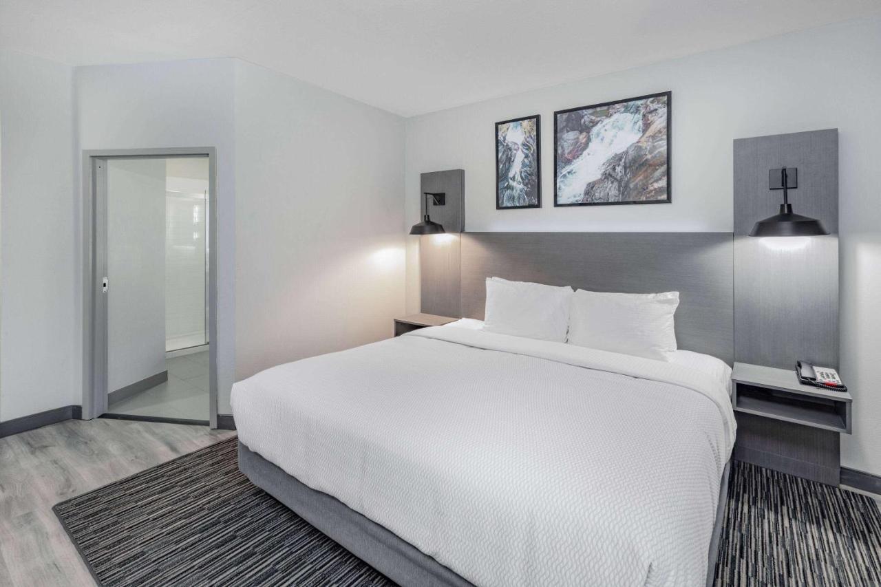 La Quinta Inn & Suites By Wyndham Ardmore Zewnętrze zdjęcie